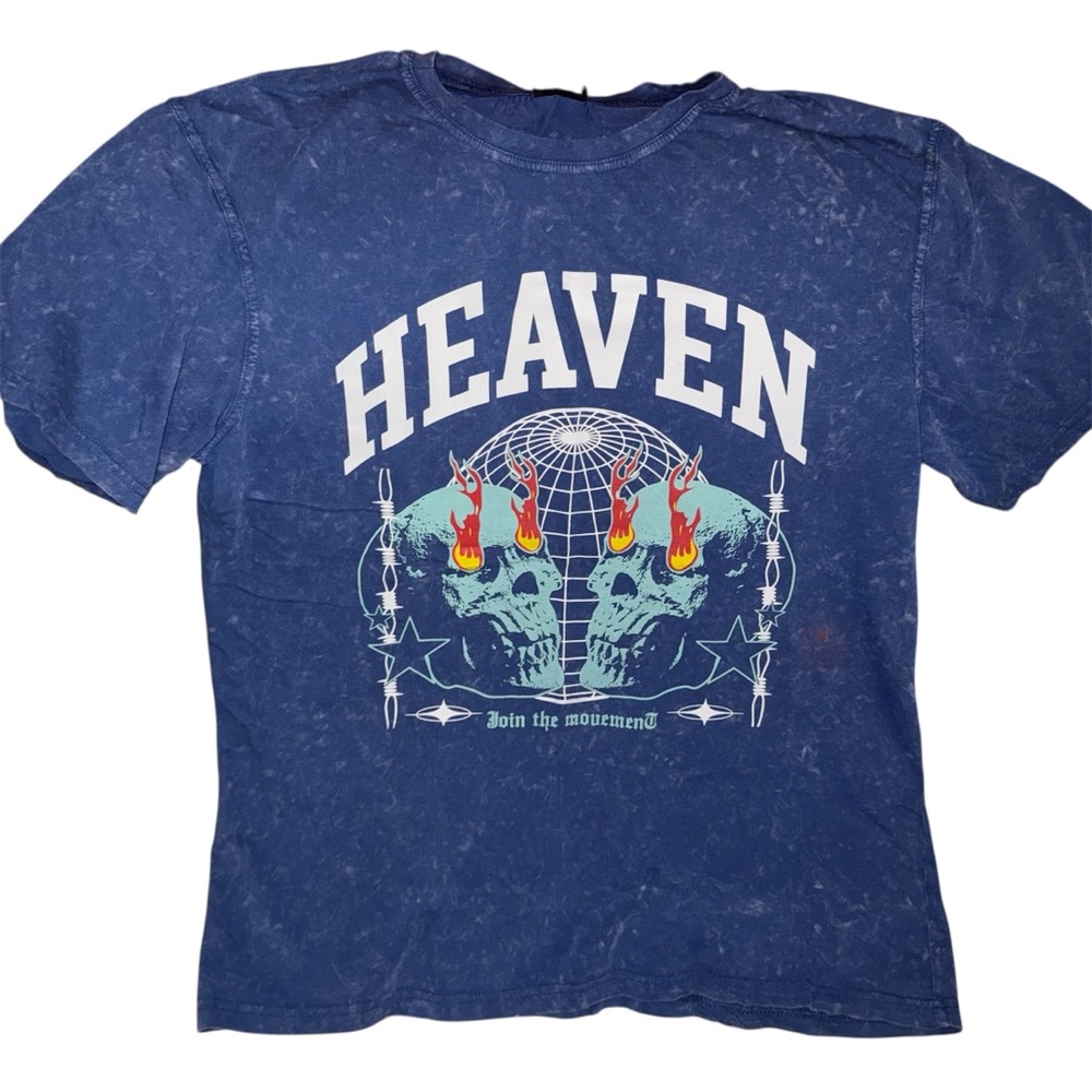 Graphic tee